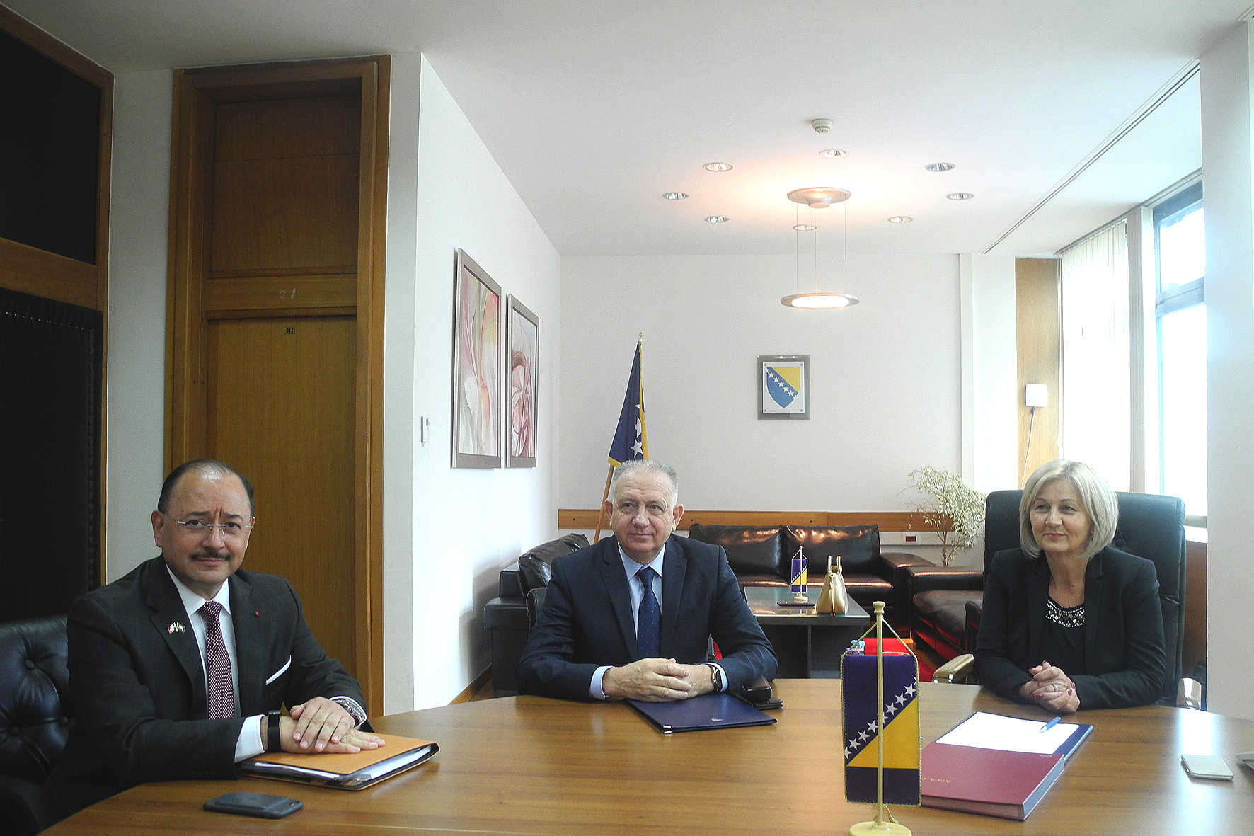 Speaker of the House of Representatives Borjana Krišto and Speaker of the House of Peoples Bariša Čolak talked with the Ambassador of Mexico 
